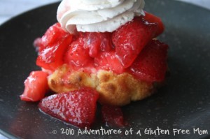 Gluten-Free Bisquick Strawberry Shortcake0